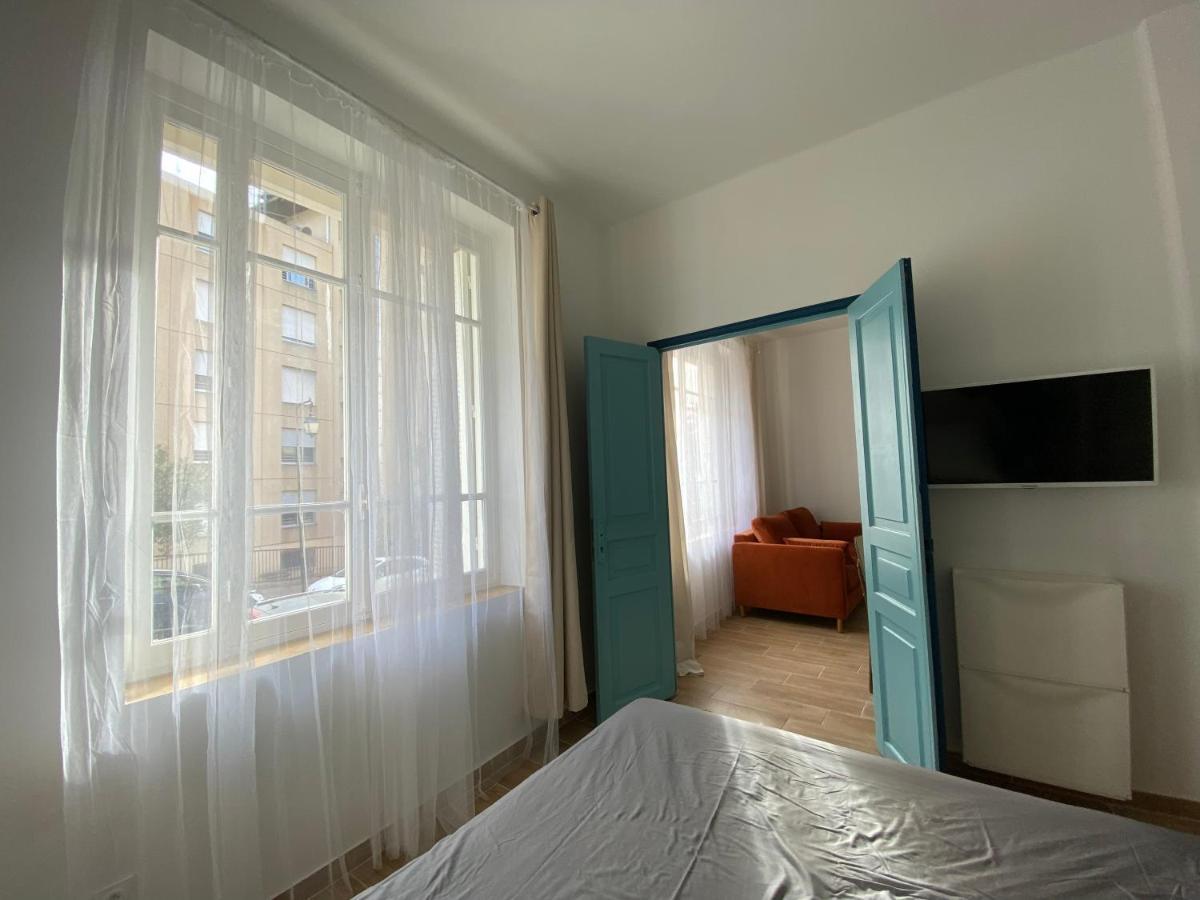 2 pièces / neuf - Ajaccio centre - Place Miot / Albert 1er Extérieur photo